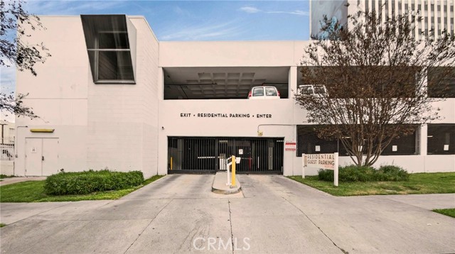 3810 Wilshire Boulevard, Los Angeles CA: https://media.crmls.org/medias/82fc27ca-b38c-4490-bfbe-c2a46c0fbd1d.jpg