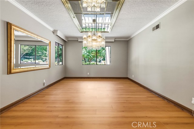 22231 Romar Street photo 17