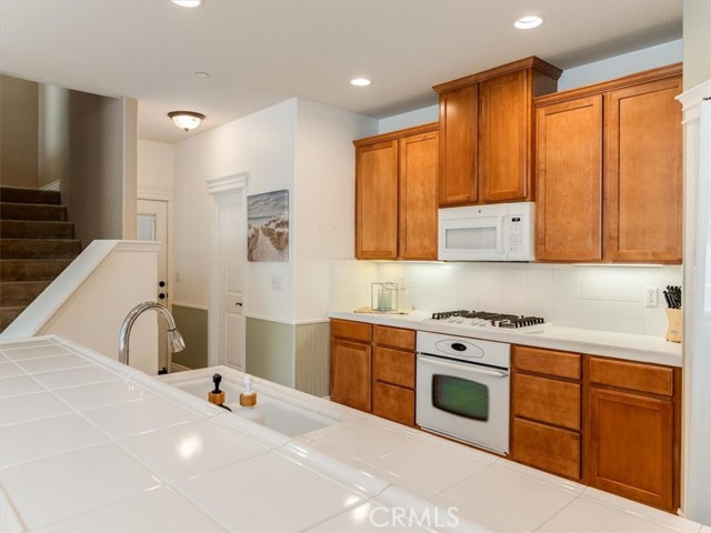 Detail Gallery Image 15 of 57 For 183 S Elm St, Arroyo Grande,  CA 93420 - 3 Beds | 2/1 Baths