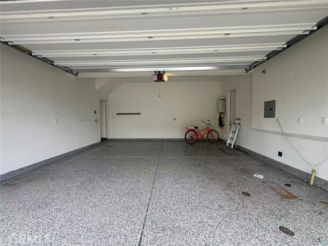 Detail Gallery Image 22 of 22 For 140 Crossover, Irvine,  CA 92618 - 4 Beds | 4/1 Baths