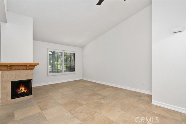 Detail Gallery Image 9 of 38 For 600 Central #406,  Riverside,  CA 92507 - 2 Beds | 2 Baths