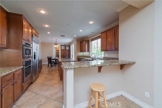 Detail Gallery Image 9 of 41 For 2148 Sageleaf Cir, Corona,  CA 92882 - 5 Beds | 4 Baths