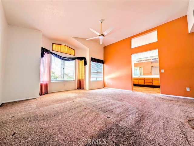 7754 Fox Tail Court, Highland CA: https://media.crmls.org/medias/830119cc-bf5e-4e7b-809d-ac6ab2448f2f.jpg