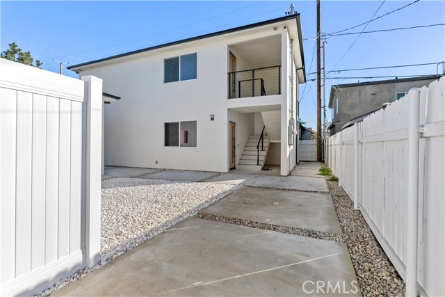 Detail Gallery Image 3 of 26 For 1506 California #200,  Burbank,  CA 91505 - 1 Beds | 1 Baths