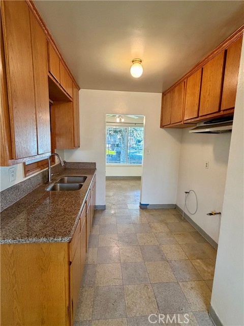 Detail Gallery Image 14 of 43 For 14512 San Jose, Paramount,  CA 90723 - 3 Beds | 1/1 Baths