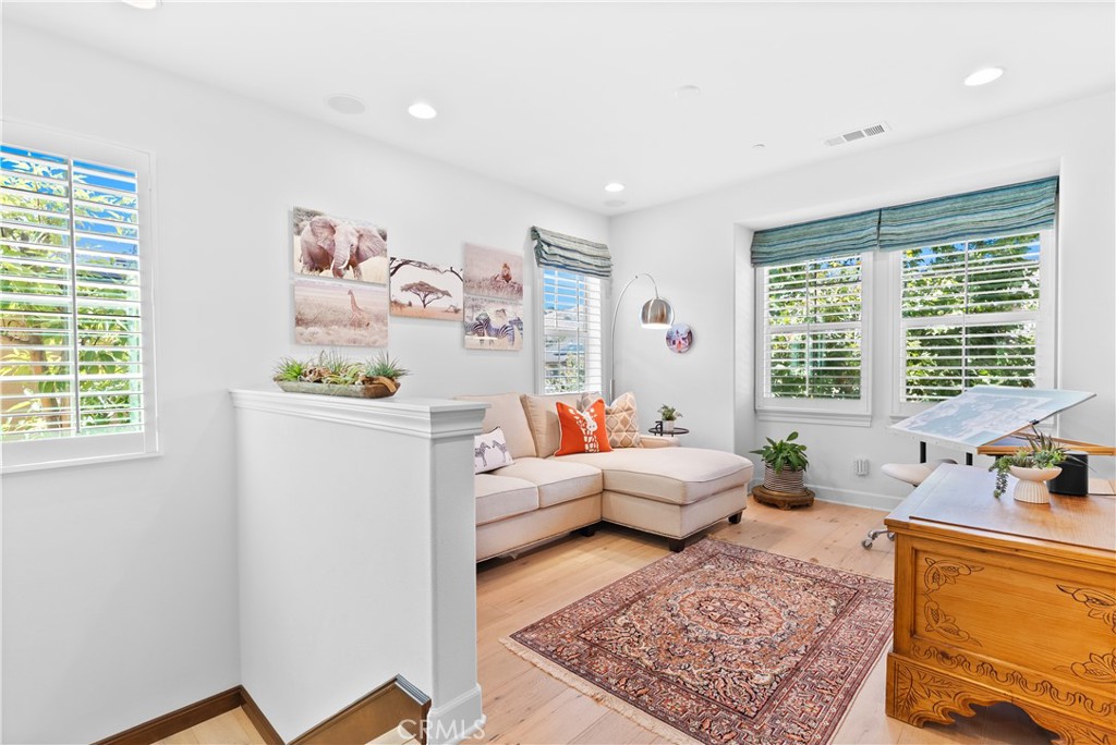 MLS #OC25195995 image #39