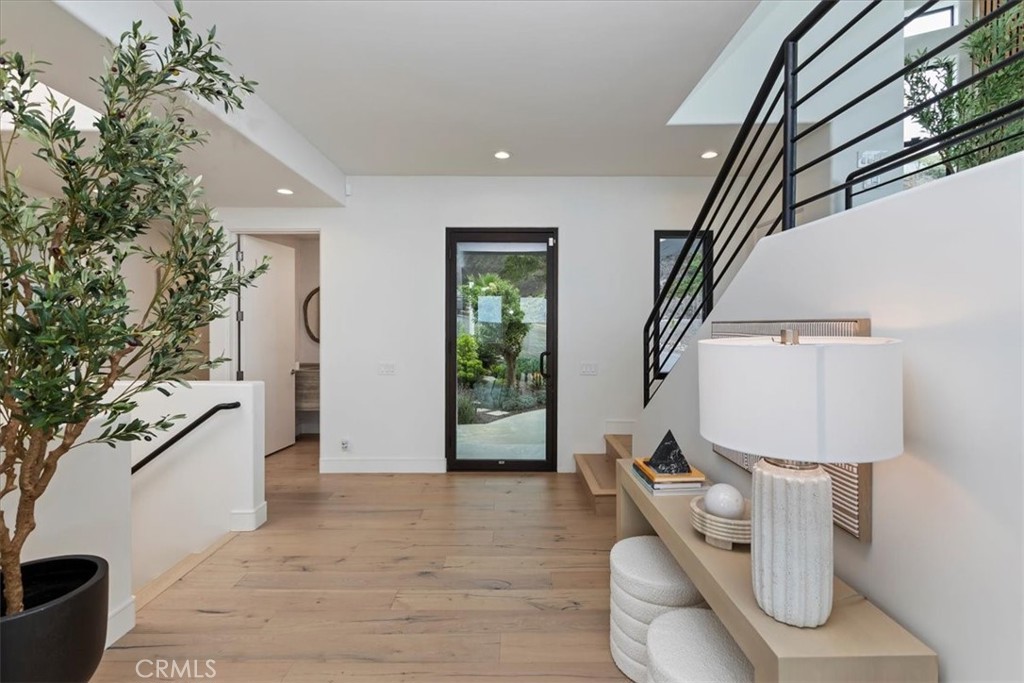 MLS #IV25270073 image #10