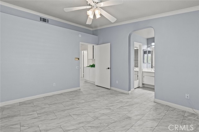 27017 Big Rapids, Valencia CA: https://media.crmls.org/medias/8304f3ef-f6d8-4e26-a0fa-c3cecad088c4.jpg