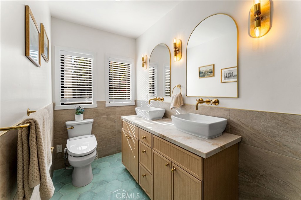 MLS #CV25244513 image #30