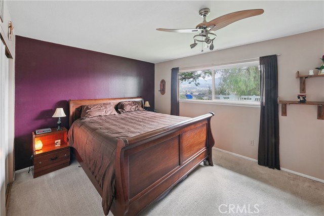 Image 11 of 27 For 18720 Wellhaven Street