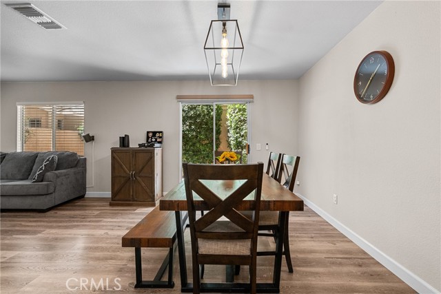 Detail Gallery Image 12 of 42 For 25114 Steinbeck #C,  Stevenson Ranch,  CA 91381 - 2 Beds | 2/1 Baths