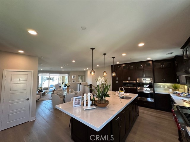 195 Stellar, Irvine CA: https://media.crmls.org/medias/8305a771-66d8-473b-b980-f8cc6d3abc58.jpg