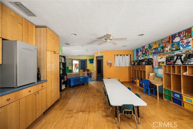 273 N Cleveland Street, Orange CA: https://media.crmls.org/medias/8306a11d-55c5-431e-9cf1-51f469c019ad.jpg