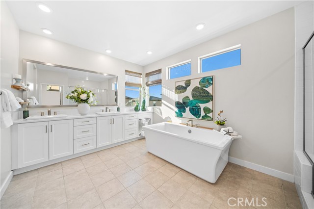 Detail Gallery Image 34 of 52 For 386 Chorus, Irvine,  CA 92618 - 4 Beds | 3 Baths