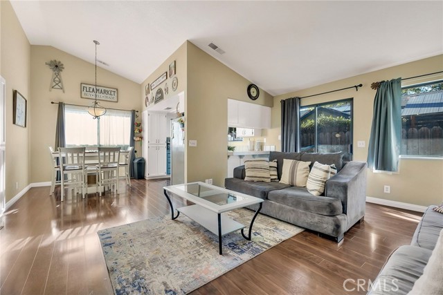 22 Christopher Alan Lane, Chico, CA, 95928 22 Christopher Alan Lane, Chico, CA, 95928