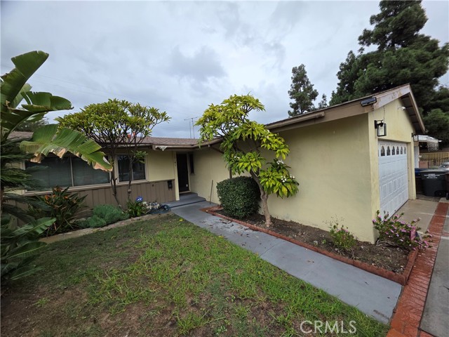 10141 Brockway Street, El Monte CA: https://media.crmls.org/medias/83080373-cf84-4bef-9189-bd1c93063133.jpg