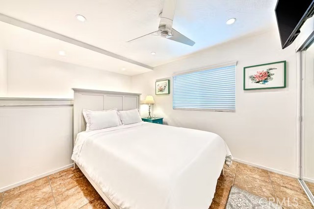 Detail Gallery Image 14 of 17 For 125 46th St a,  Newport Beach,  CA 92663 - 3 Beds | 2 Baths