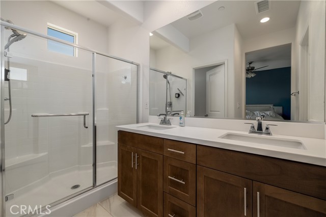 4271 Horvath Street, Corona CA: https://media.crmls.org/medias/83092dd2-b51f-4d53-be61-58357c93e87d.jpg