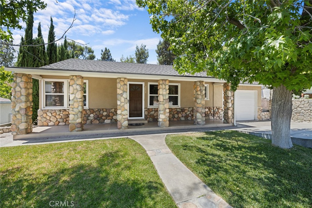 3232 Brookhill St.