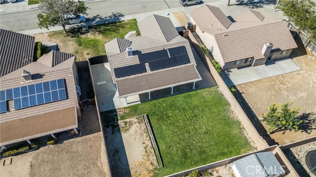 6210 W Avenue J5, Lancaster CA: https://media.crmls.org/medias/830a2ce6-dffd-4727-88d2-562a671c0553.jpg