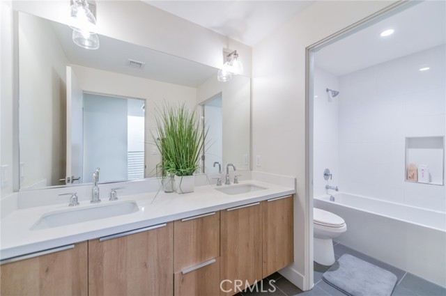 Detail Gallery Image 26 of 27 For 505 N Santa Anita #B,  Arcadia,  CA 91006 - 3 Beds | 3 Baths