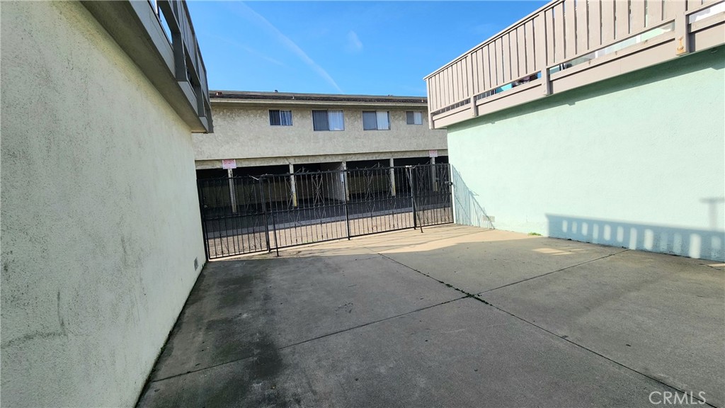 MLS #OC25275804 image #11