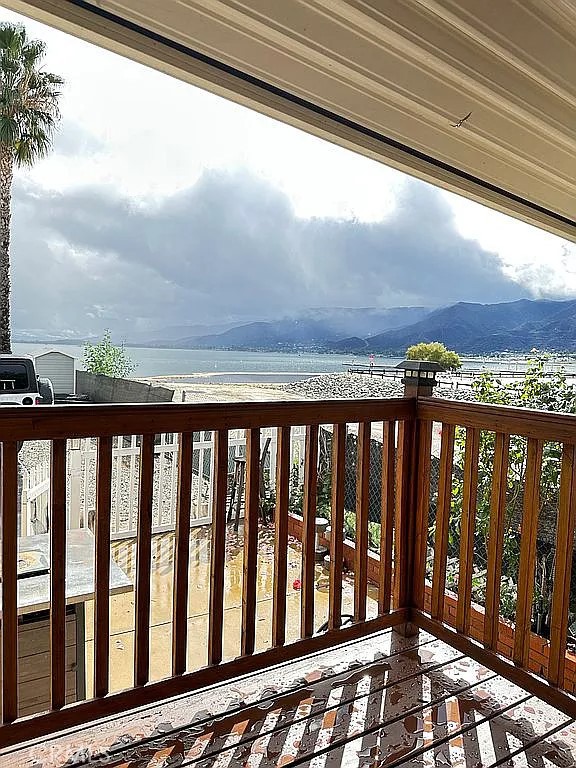 Detail Gallery Image 2 of 11 For 32000 Riverside Dr #I1,  Lake Elsinore,  CA 92530 - 1 Beds | 1 Baths