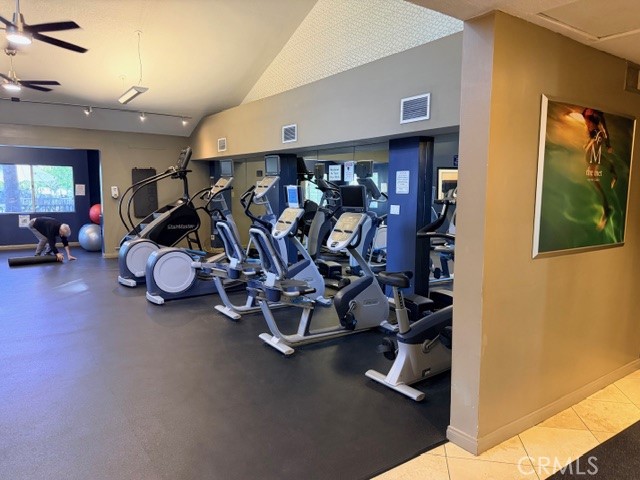 Detail Gallery Image 42 of 44 For 5545 Canoga Ave #116,  Woodland Hills,  CA 91367 - 2 Beds | 2 Baths