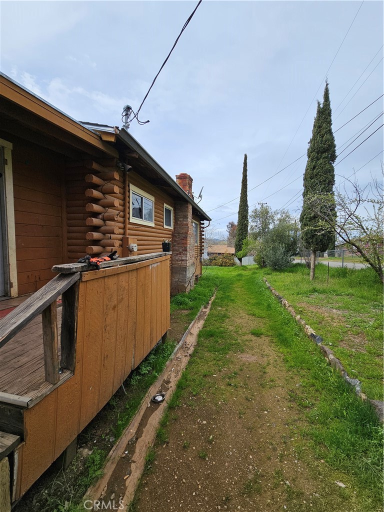 https://media.crmls.org/medias/830b7b34-60ea-48b3-9f84-079b11345b86.jpg?preset=X-Large