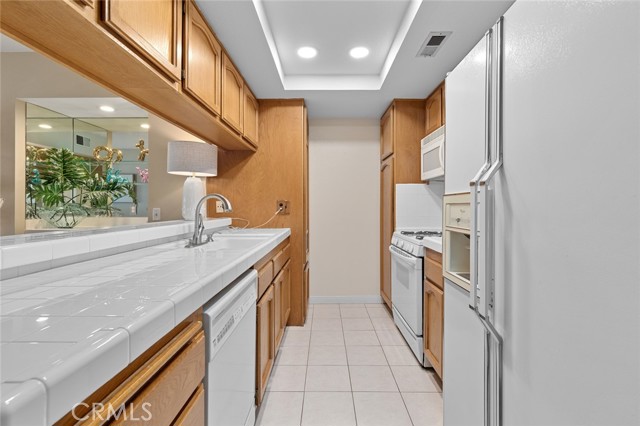 Detail Gallery Image 11 of 19 For 11600 Warner Ave #436,  Fountain Valley,  CA 92708 - 2 Beds | 2 Baths