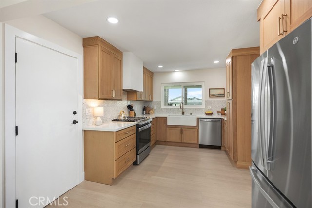 Detail Gallery Image 11 of 33 For 34456 Calle Portola, Dana Point,  CA 92624 - 4 Beds | 3 Baths