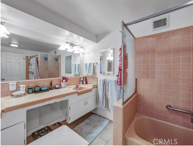 1461 E Grovecenter Street, Covina CA: https://media.crmls.org/medias/830ea663-5b4c-40e6-9a80-5e1c21007222.jpg