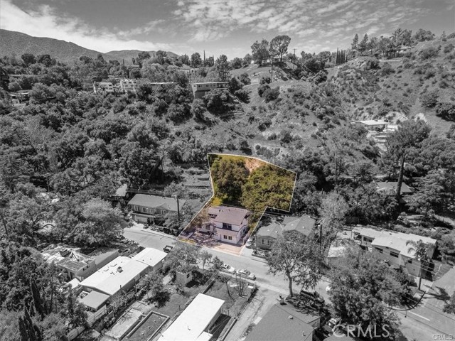 9739 Hillhaven Avenue, Tujunga CA: https://media.crmls.org/medias/830ed7aa-a3eb-4b1d-a2ff-e708fcfcded8.jpg