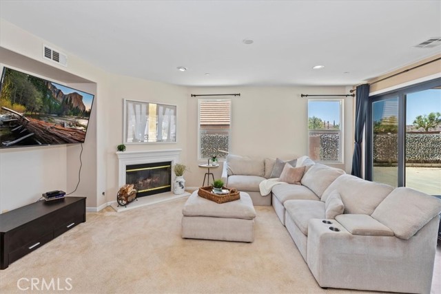 239 Cross Rail Lane, Norco CA: https://media.crmls.org/medias/830f21e7-9579-4a09-96fa-49992d2ab39c.jpg