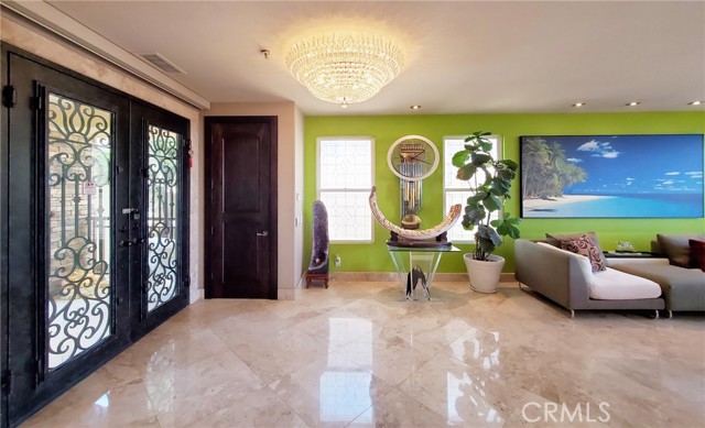 34 Sunset Cove, Newport Coast CA: https://media.crmls.org/medias/830f4657-cb26-4a25-869d-d36eef26b333.jpg