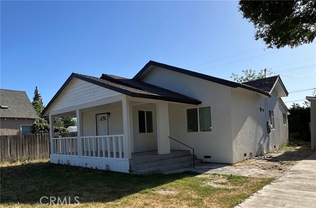 Detail Gallery Image 3 of 14 For 1385 N San Pablo Ave, Fresno,  CA 93728 - 3 Beds | 1 Baths