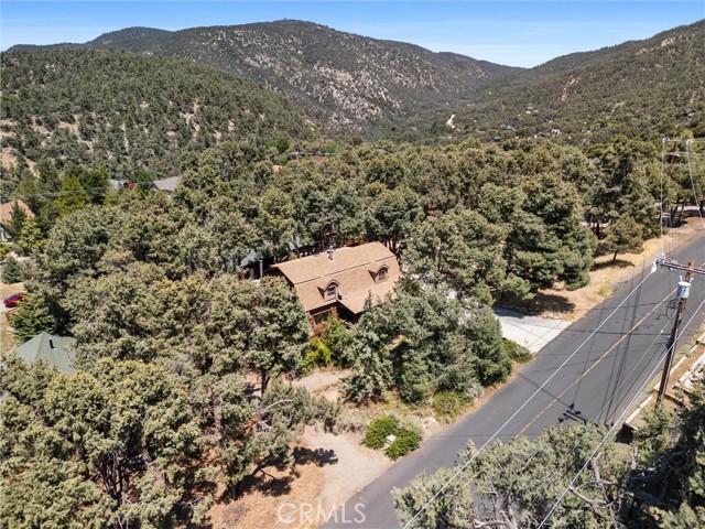 Detail Gallery Image 3 of 47 For 2712 Tirol Dr, –,  CA 93225 - 3 Beds | 2 Baths
