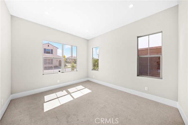 130 Mossvine, Irvine CA: https://media.crmls.org/medias/8310602a-50d6-4cf6-b347-86bf3ae49125.jpg
