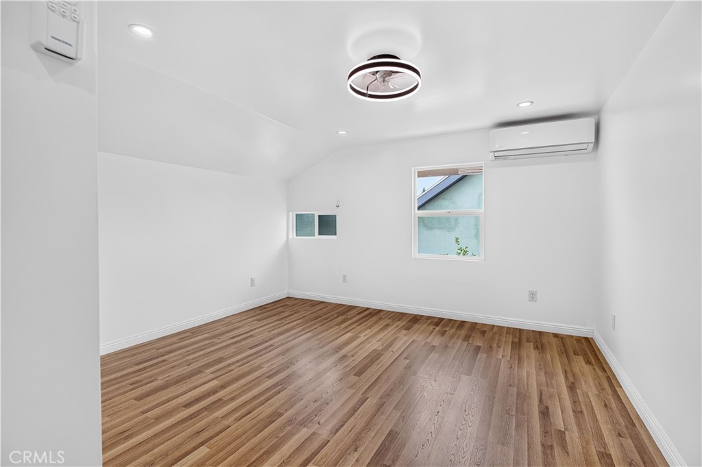 MLS #DW26164907 image #6