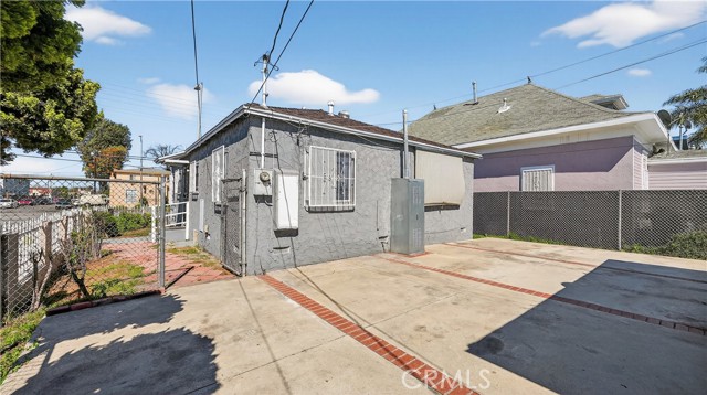 Detail Gallery Image 29 of 44 For 200 E Century Bld, Los Angeles,  CA 90003 - 2 Beds | 1 Baths