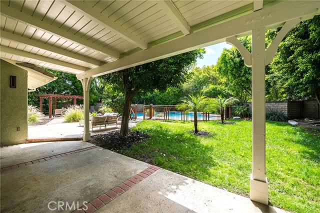 20516 Germain Street, Chatsworth CA: https://media.crmls.org/medias/83120cd1-b492-48a7-9298-9945bf52047c.jpg