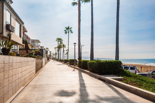 128 43rd Street, Manhattan Beach, California 90266, ,Residential Income,Sold,43rd,SB17000967