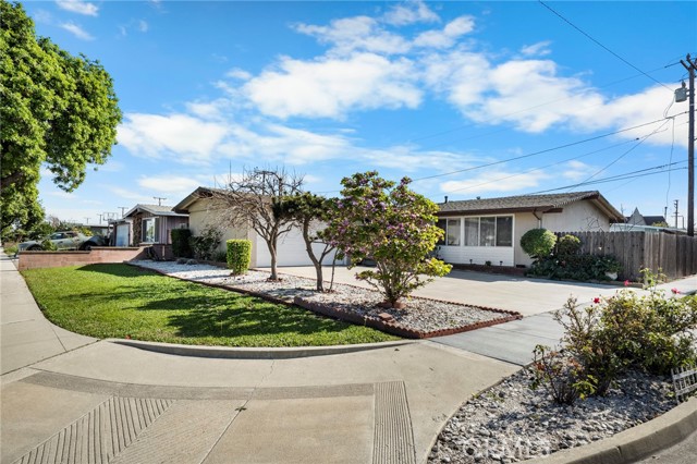 Detail Gallery Image 33 of 39 For 18022 Ardath, Torrance,  CA 90504 - 3 Beds | 2 Baths