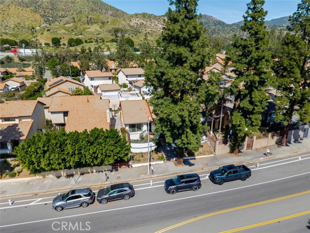 Detail Gallery Image 32 of 32 For 15931 Foothill, –,  CA 91342 - 3 Beds | 2 Baths