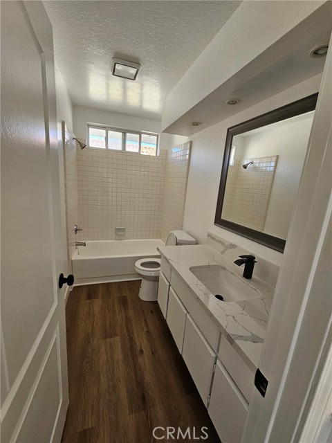 2824 Longhorn, Ontario CA: https://media.crmls.org/medias/83147243-9742-4fda-a107-9bb7842c693c.jpg
