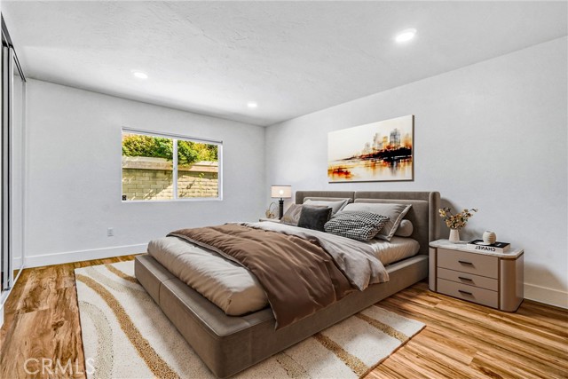 Detail Gallery Image 13 of 23 For 17472 Bellport Cir, Huntington Beach,  CA 92649 - 3 Beds | 2 Baths