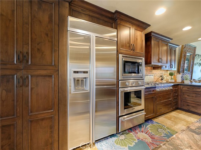 Image 11 for 76458   Violet CIR