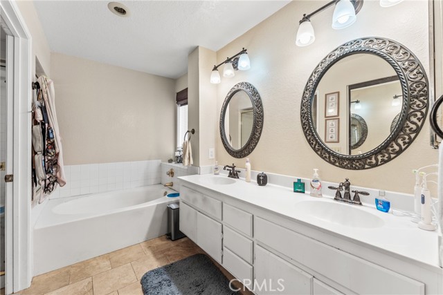 Detail Gallery Image 15 of 27 For 1160 via Ravenna, Redlands,  CA 92374 - 3 Beds | 2/1 Baths