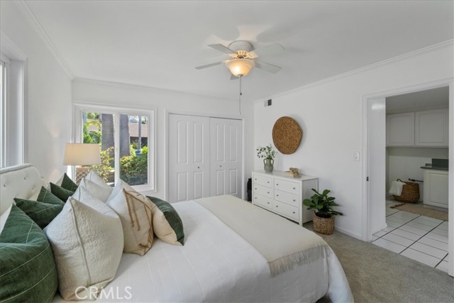 6451 E Shire Way, Long Beach CA: https://media.crmls.org/medias/831572e9-9250-4bdd-b7d9-f5f4cbd2119e.jpg