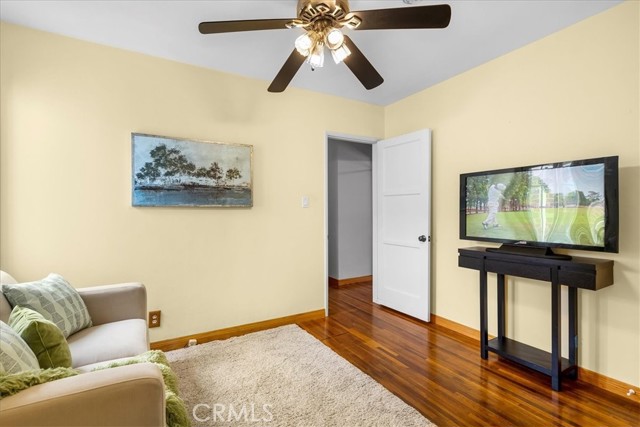 1601 18th Street, Manhattan Beach, California 90266, 3 Bedrooms Bedrooms, ,1 BathroomBathrooms,Residential,Sold,18th,SB21241206
